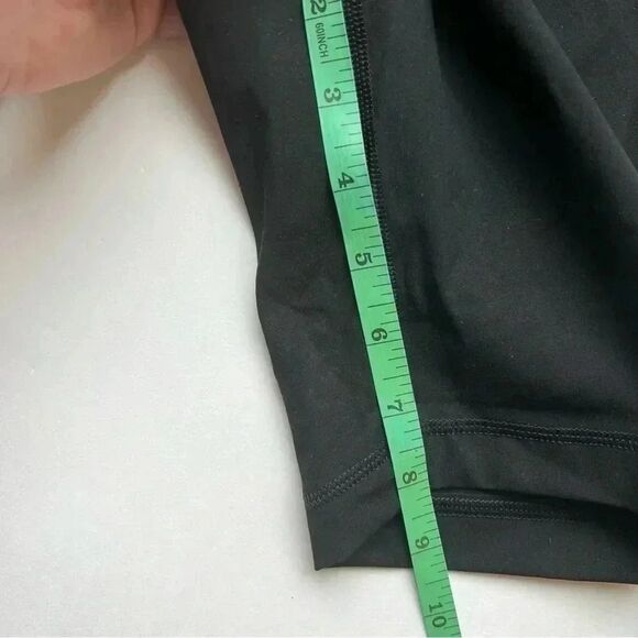Everlane The Perform Bike Short Black Size X-Small NWT - Picture 6 of 6